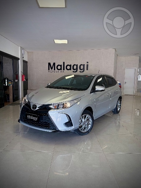YARIS 1.5 16V FLEX XS MULTIDRIVE - 2023 - ENCANTADO