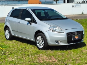 PUNTO 1.4 ATTRACTIVE 8V FLEX 4P MANUAL