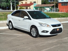 focus 2.0 fc 16v 4p manual 2013 santa cruz do sul
