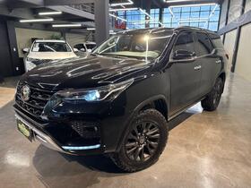 hilux sw4 2.8 srx 4x4 7 lugares 16v turbo intercooler diesel 4p automatico 2024 caxias do sul