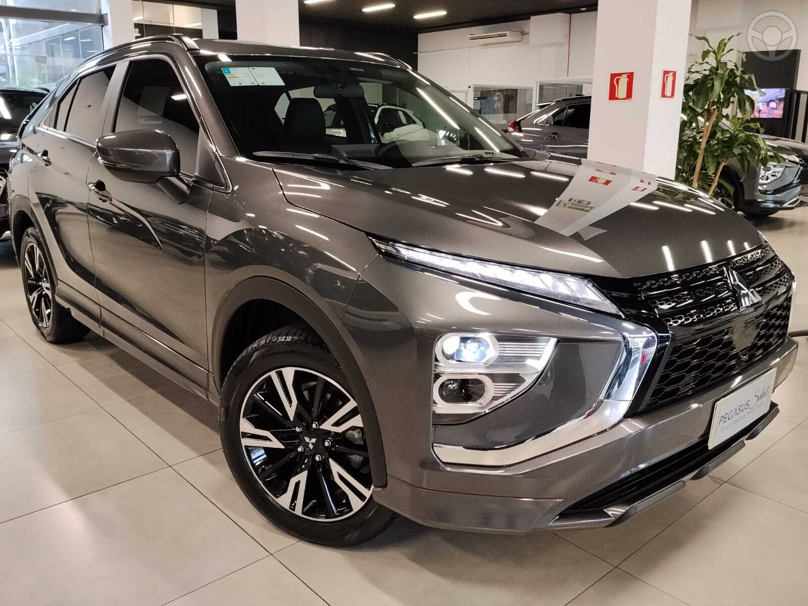 ECLIPSE CROSS HPE - 2027 - CAXIAS DO SUL