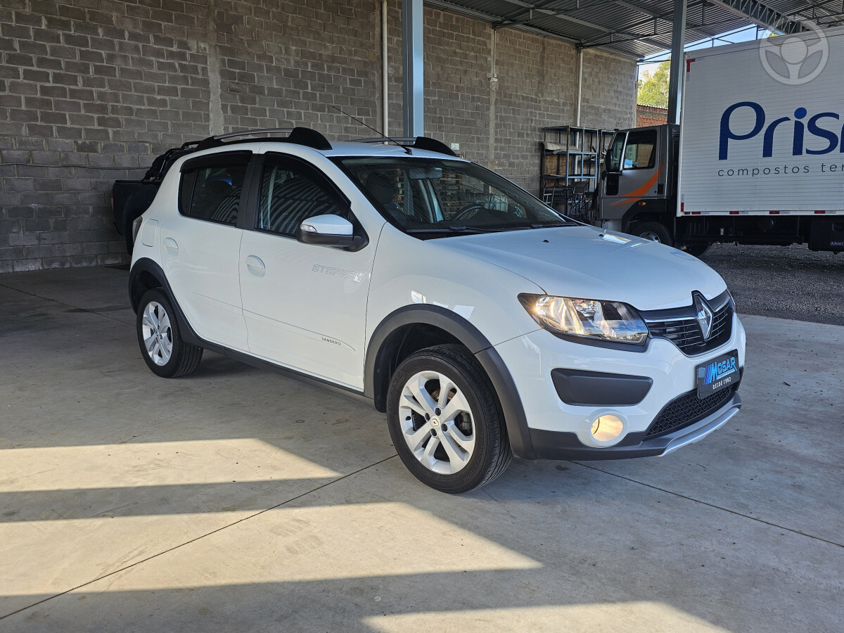 SANDERO 1.6 STEPWAY 16V FLEX 4P MANUAL - 2019 - CAMPO BOM