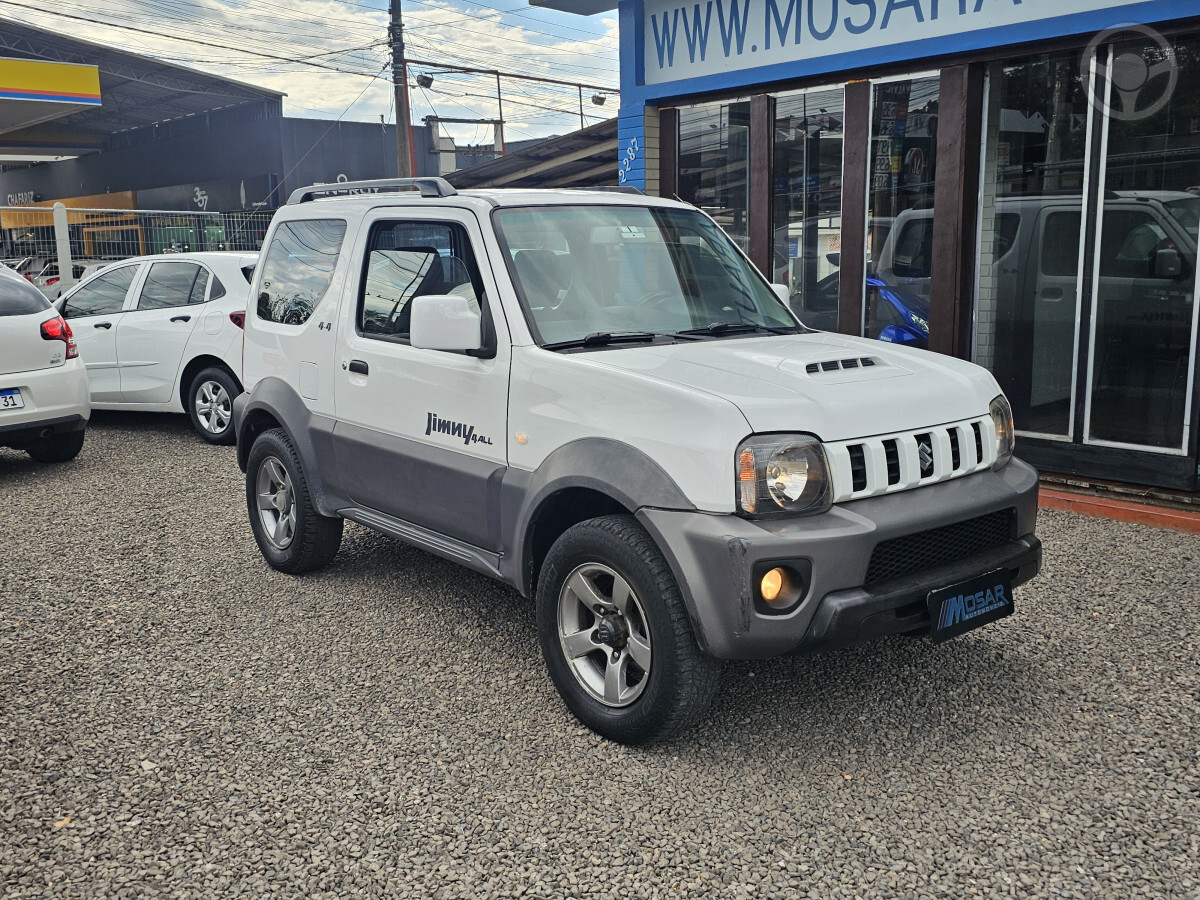JIMNY 1.3 4ALL 4X4 16V 2P MANUAL - 2015 - CAMPO BOM
