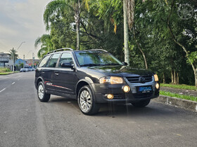 parati 1.6 mi surf 8v flex 4p manual g.iv 2009 campo bom