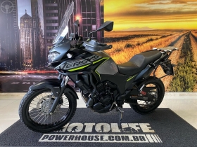 VERSYS 300