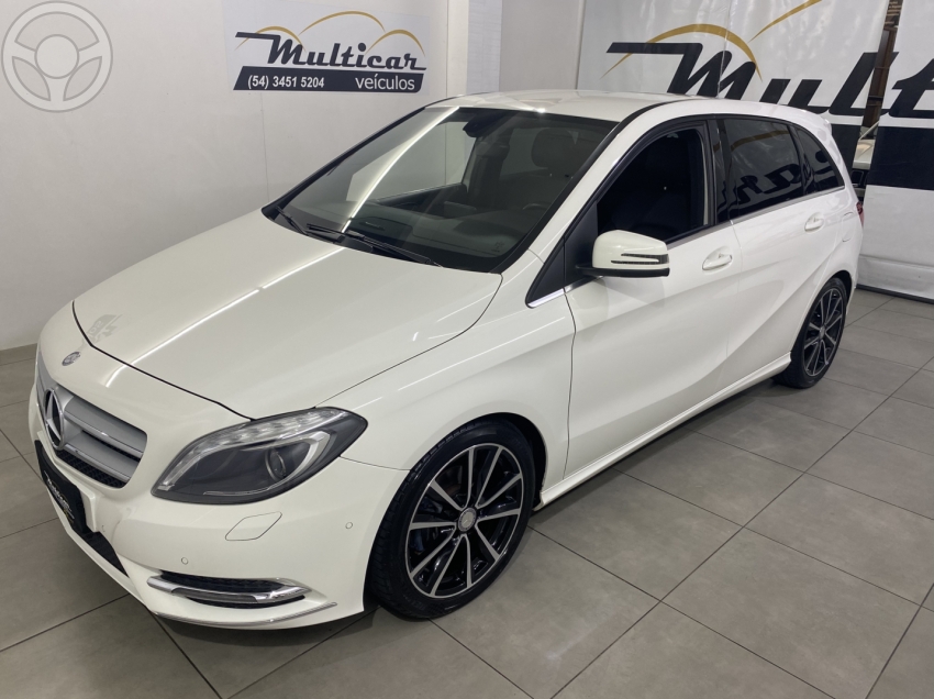 B 200 1.6 SPORT TURBO 4P AUTOMÁTICO - 2014 - BENTO GONçALVES