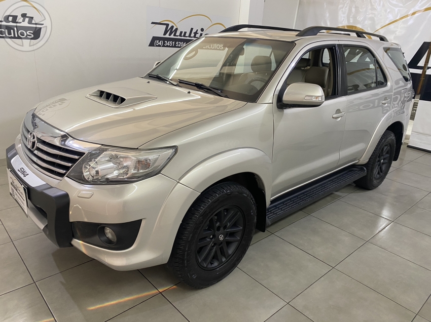 HILUX SW4 3.0 SR 4X4 16V TURBO INTERCOOLER DIESEL 4P AUTOMÁTICO - 2014 - BENTO GONçALVES