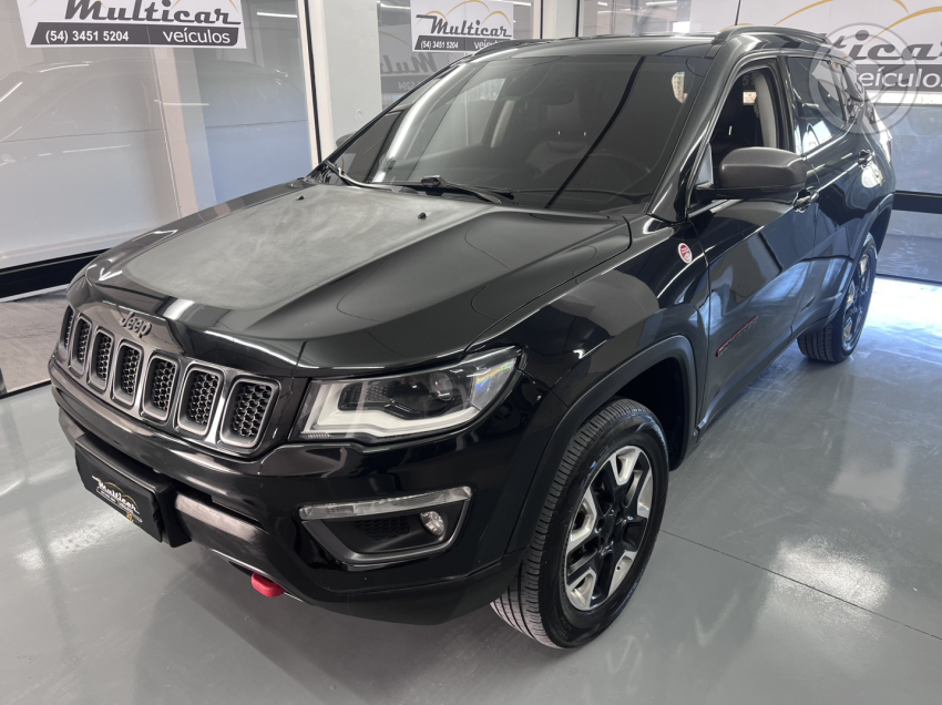 COMPASS 2.0 16V DIESEL TRAILHAWK 4X4 AUTOMÁTICO - 2017 - BENTO GONçALVES
