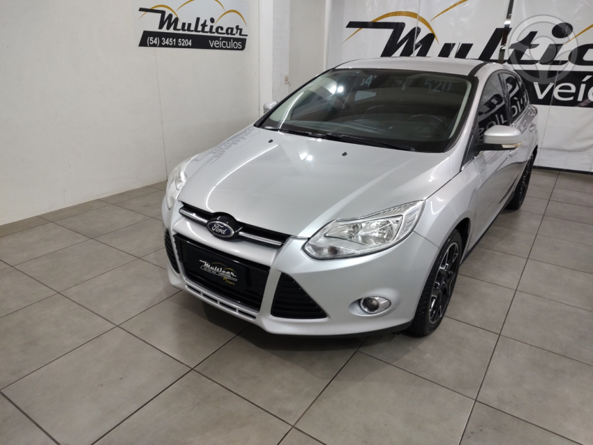 FOCUS 2.0 TITANIUM PLUS 16V FLEX 4P AUTOMÁTICO - 2014 - BENTO GONçALVES
