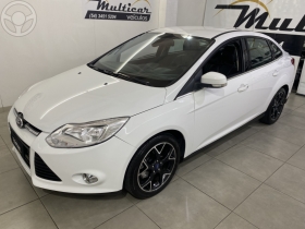 focus 2.0 titanium sedan 16v flex 4p automatico 2014 bento goncalves