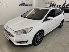 FOCUS 2.0 TITANIUM HATCH 16V FLEX 4P AUTOMÁTICO