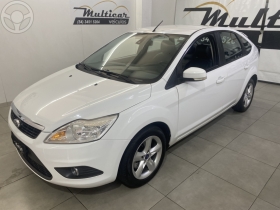 focus 2.0 glx 16v flex 4p automatico 2013 bento goncalves
