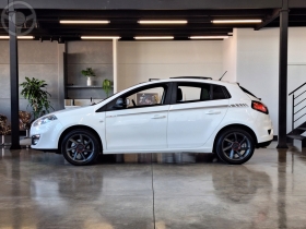 BRAVO 1.8 SPORTING 16V FLEX 4P MANUAL