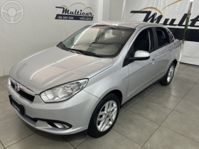 grand siena 1.6 mpi essence 16v flex 4p automatizado 2015 bento goncalves