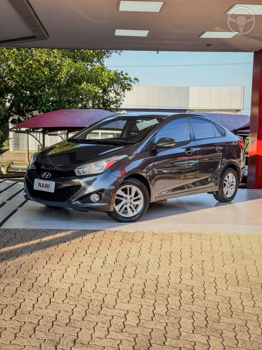 HB20S 1.6 PREMIUM 16V FLEX 4P AUTOMÁTICO - 2014 - IVOTI