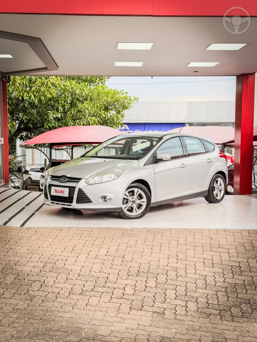 FOCUS 2.0 16V FLEX 4P AUTOMÁTICO - 2015 - IVOTI
