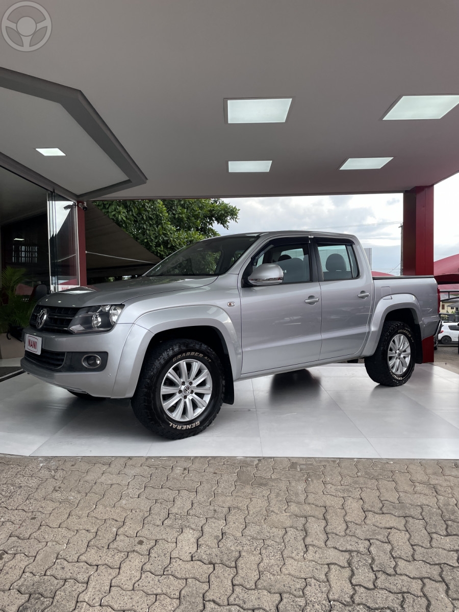 AMAROK 2.0 HIGHLINE 4X4 CD 16V TURBO INTERCOOLER DIESEL 4P AUTOMÁTICO - 2014 - IVOTI