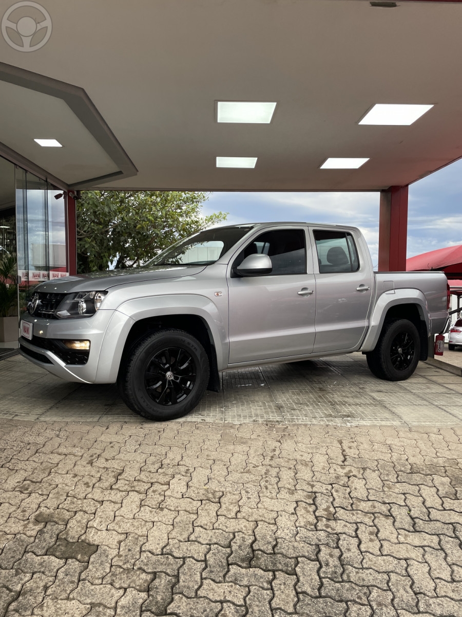 AMAROK 2.0 TRENDLINE 4X4 CD 16V TURBO INTERCOOLER DIESEL 4P AUTOMÁTICO - 2018 - IVOTI