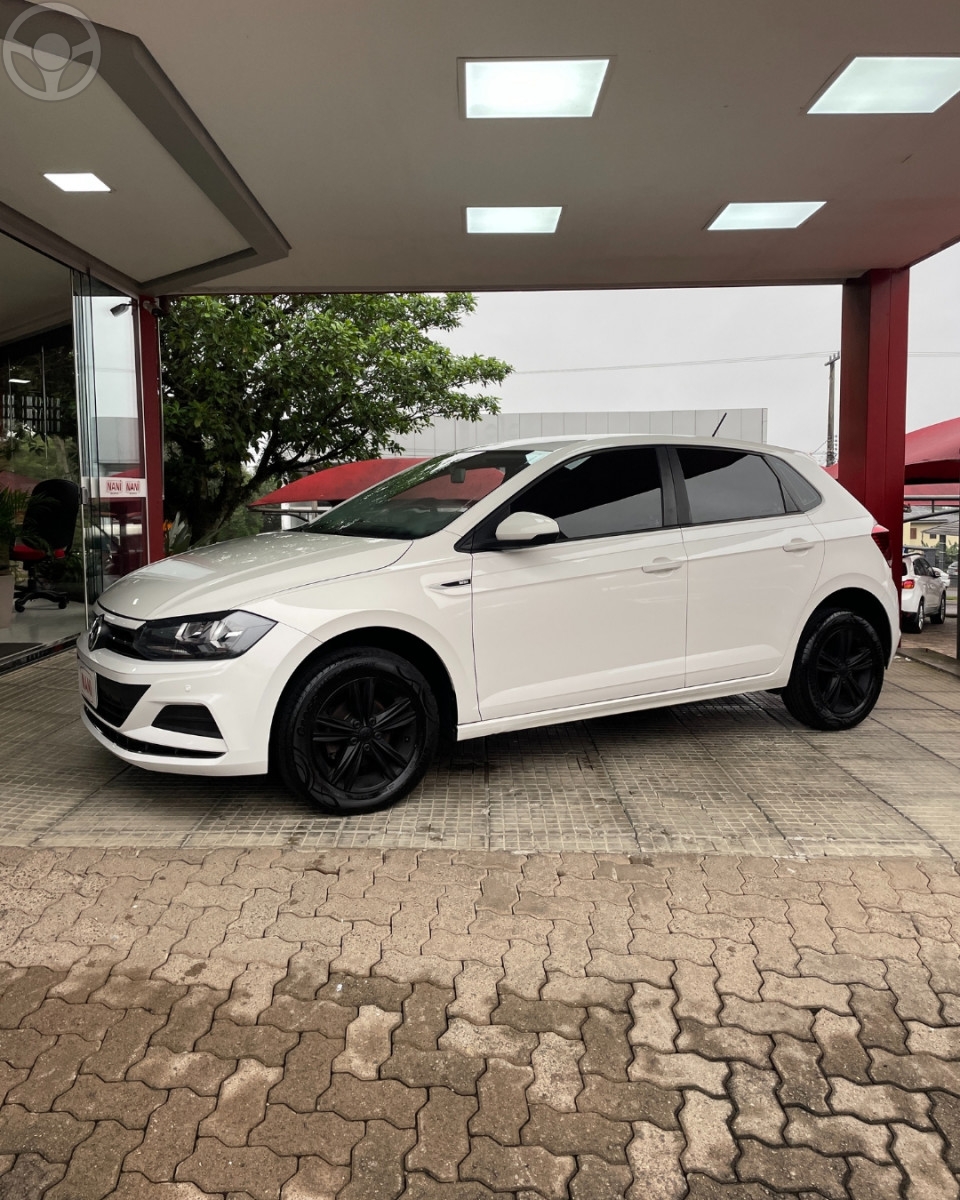 POLO 1.6 MI 8V E-FLEX 4P MANUAL - 2018 - IVOTI