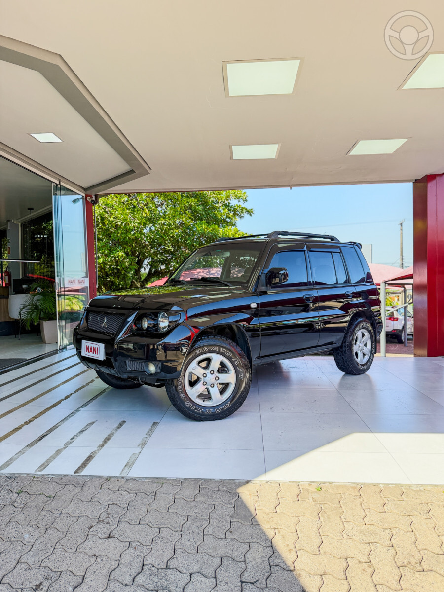 PAJERO TR4 2.0 4X4 16V 131CV 4P AUTOMÁTICO - 2007 - IVOTI