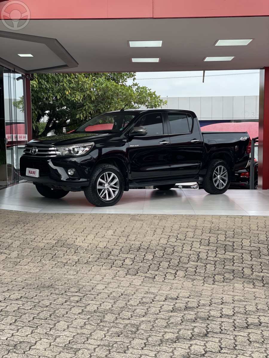 HILUX 2.8 SRX 4X4 CD 16V DIESEL 4P AUTOMÁTICO - 2018 - IVOTI