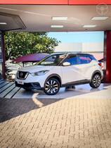 kicks 1.6 sense 16v flex 4p automatico 2018 ivoti