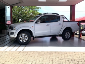 L200 3.2 HPE 4X4 CD 16V TURBO INTERCOOLER DIESEL 4P AUTOMÁTICO