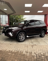 hilux sw4 2.8 srx 4x4 16v turbo intercooler diesel 4p automatico 2018 ivoti