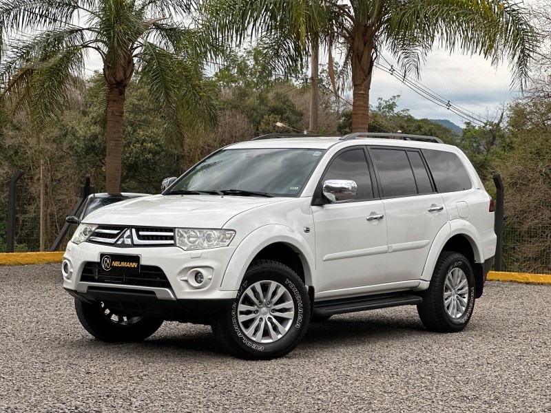 PAJERO DAKAR HPE 3.2 - 2015 - ARROIO DO MEIO