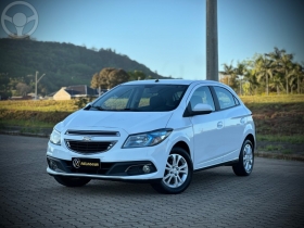 onix lt 1.4 2013 arroio do meio