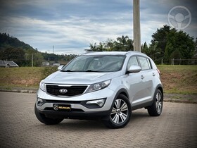SPORTAGE LX 2.0