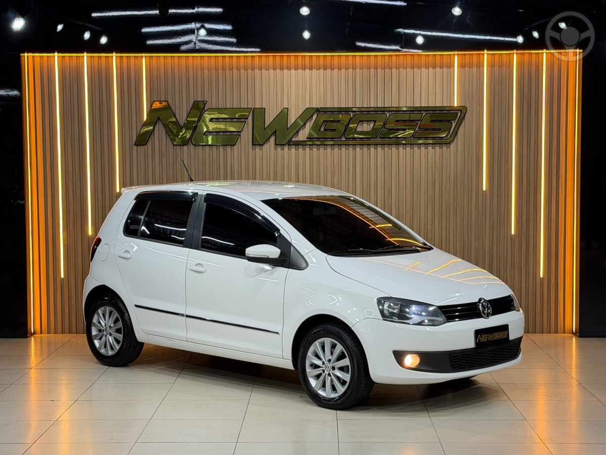 FOX 1.6 MSI HIGHLINE 16V FLEX 4P MANUAL - 2012 - ESTâNCIA VELHA