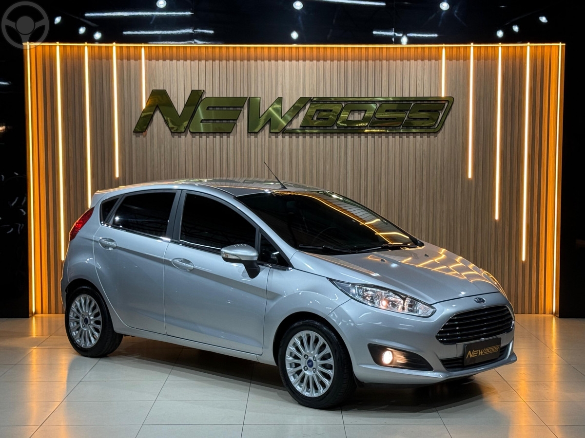 FIESTA 1.6 TITANIUM HATCH 16V FLEX 4P AUTOMÁTICO - 2015 - ESTâNCIA VELHA