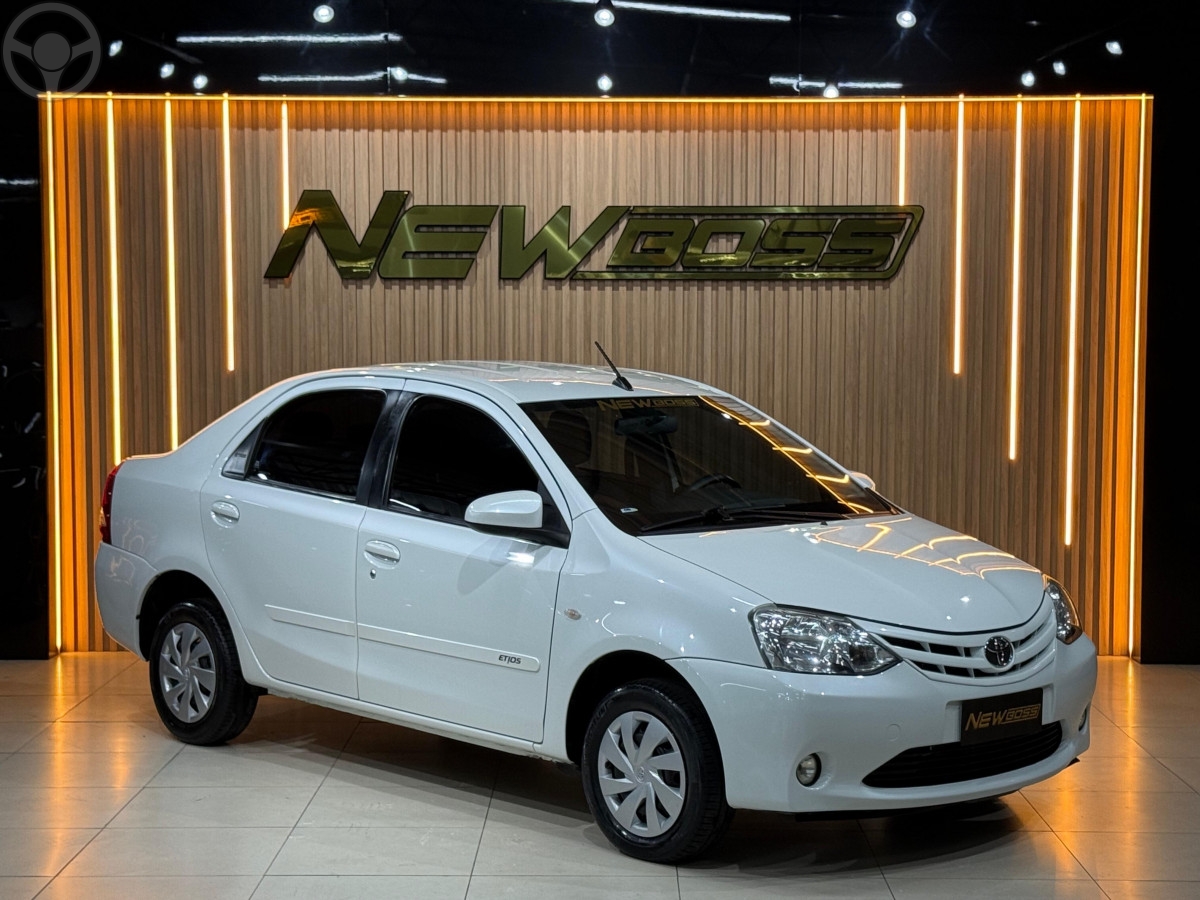 ETIOS 1.5 XS SEDAN 16V FLEX 4P MANUAL - 2017 - ESTâNCIA VELHA