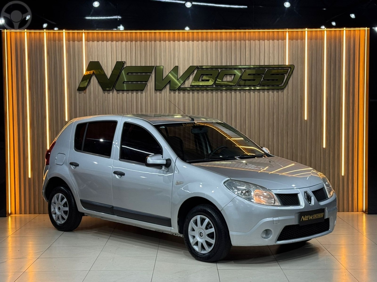 SANDERO 1.0 EXPRESSION 12V FLEX 4P MANUAL - 2011 - ESTâNCIA VELHA