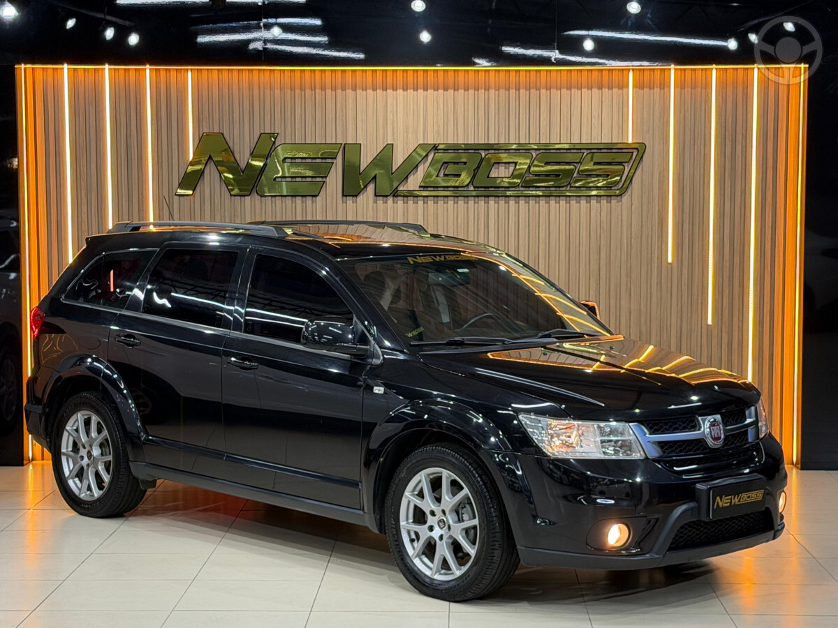 FREEMONT 2.4 PRECISION 16V 4P AUTOMÁTICO - 2015 - ESTâNCIA VELHA