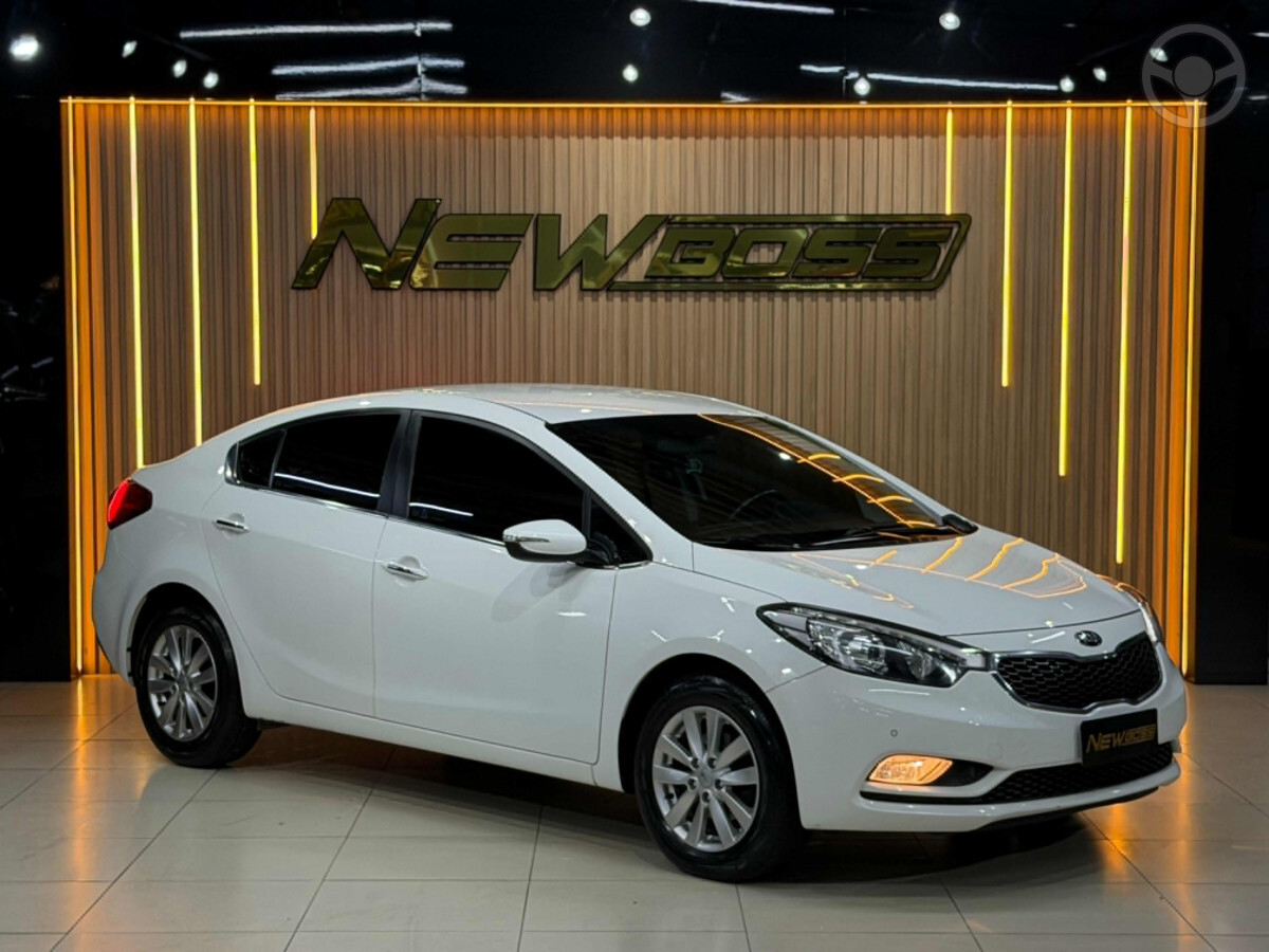 CERATO 1.6 EX3 SEDAN 16V 4P AUTOMÁTICO - 2015 - ESTâNCIA VELHA