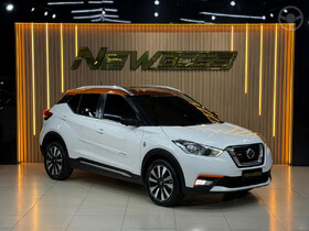 kicks 1.6 16v flex rio 2016 4p xtronic 2017 estancia velha