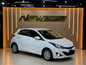 HB20 1.0 COMFORT PLUS 12V FLEX 4P MANUAL