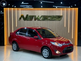 fiesta 1.6 se sedan 16v flex 4p manual 2014 estancia velha