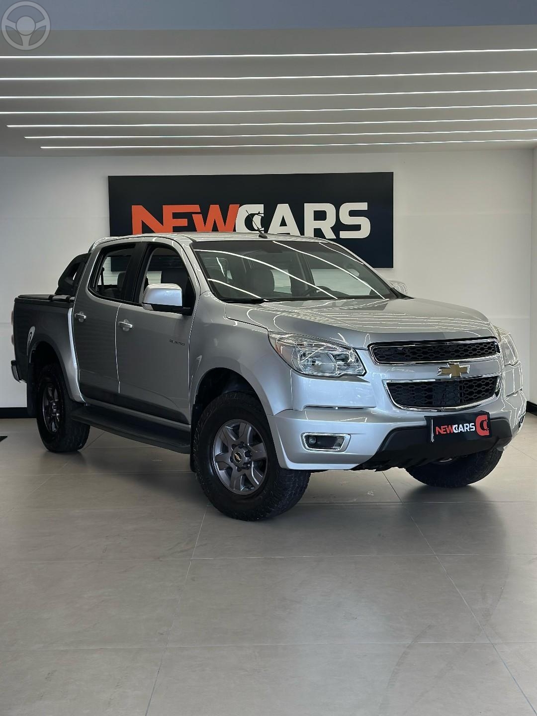 S10 2.4 MPFI ADVANTAGE 4X2 CD 8V 4P MANUAL - 2016 - SANTA CRUZ DO SUL