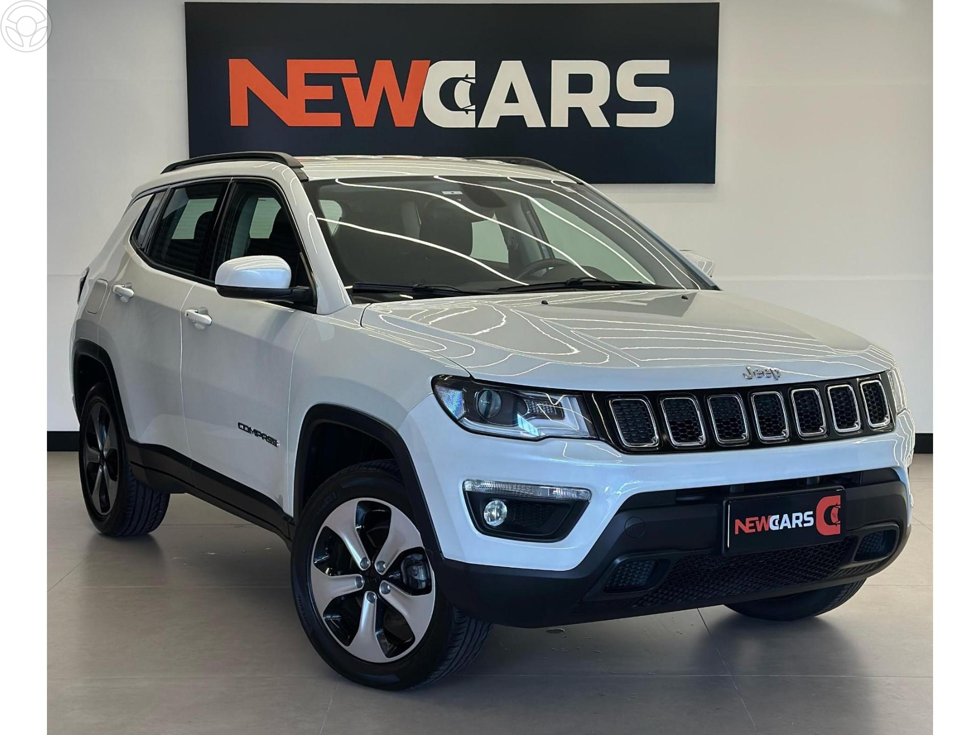 COMPASS 2.0 16V DIESEL LONGITUDE 4X4 AUTOMÁTICO - 2017 - SANTA CRUZ DO SUL