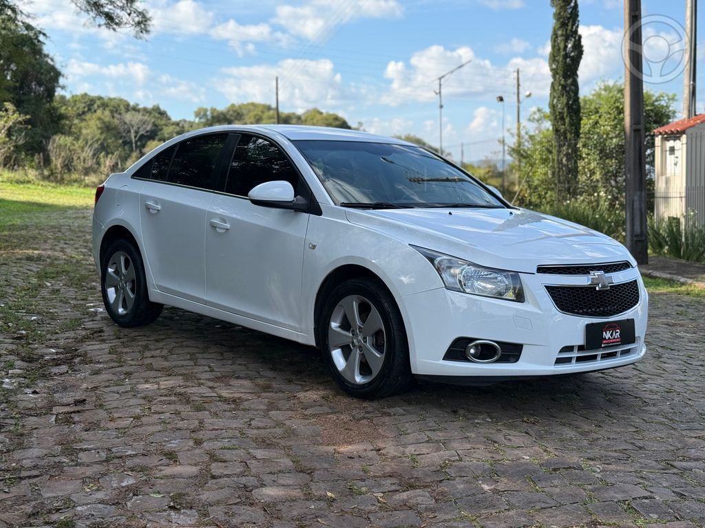 CRUZE LT 1.8 16V FLEXPOWER 4P AUT.  - 2013 - TEUTôNIA