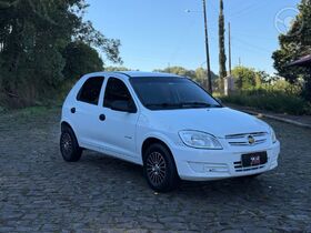 celta spirit  lt 1.0 mpfi 8v flexp. 5p  2011 teutonia