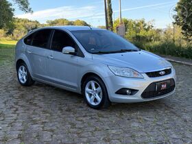 focus 2.0 16v se se plus flex 5p aut.  2011 teutonia