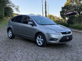 focus 2.0 16v se se plus flex 5p aut.  2009 teutonia