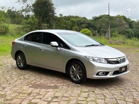 civic sedan lxr 2.0 flexone 16v aut. 4p  2014 teutonia