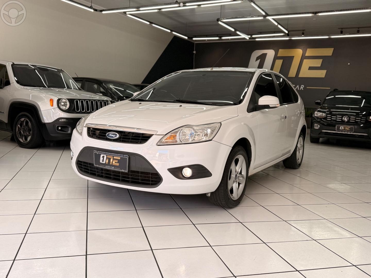 FOCUS 1.6 GLX 8V 4P MANUAL - 2013 - PASSO FUNDO