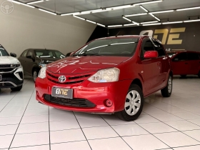 etios 1.3 xs 16v flex 4p manual 2013 passo fundo