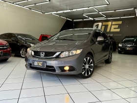 civic 2.0 lxr 16v flex 4p automatico 2016 passo fundo
